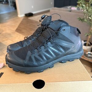 Salomon Black Athletic Shoes Waterproof Trail Design